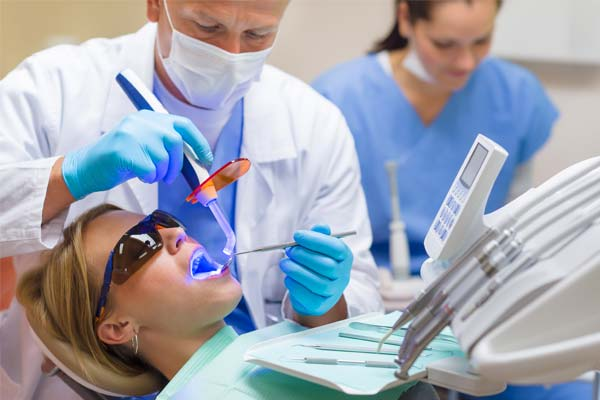 Cosmetic Veneers & Whitening
